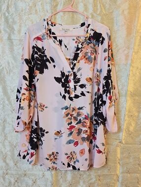 Black Rainn Pink Multicolor Floral Henley Tunic